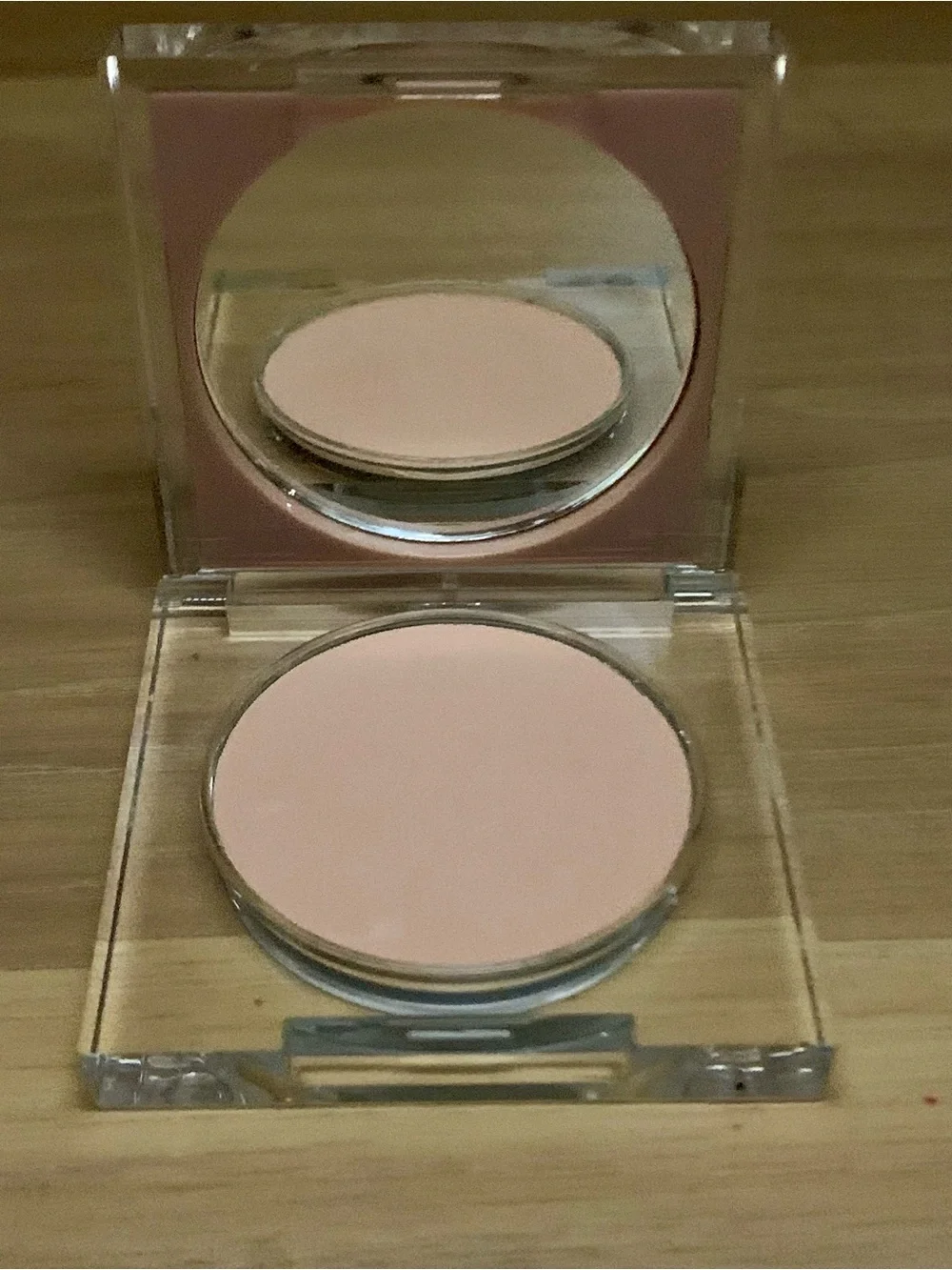 KKW Beauty Brighten 2 Pressed Powered